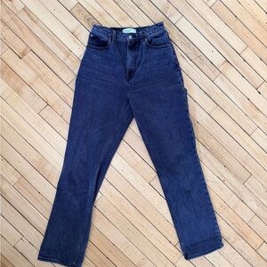 The ‘90s Straight Ultra High Rise Abercrombie & Fitch